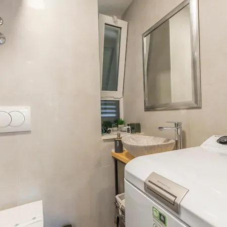 Old Town & Ela Place