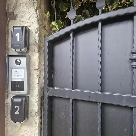 Old Town & Ela Place 3* スプリト