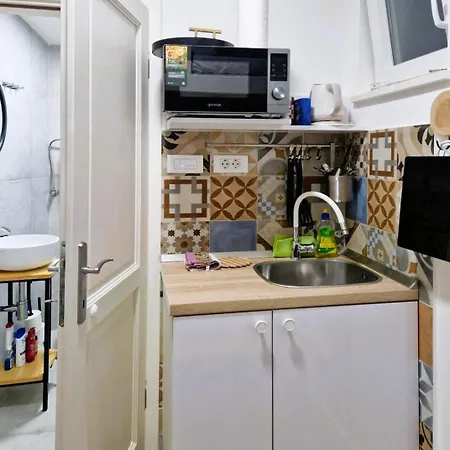 Old Town & Ela Place