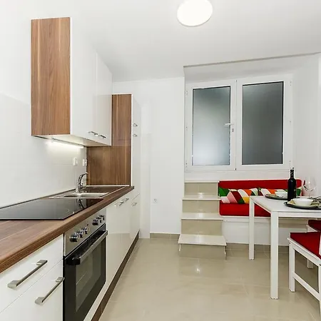Old Town & Ela Place Pensionat Split