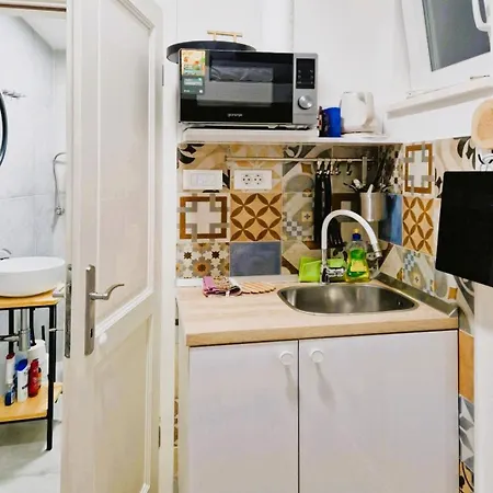 Гостьовий будинок Old Town & Ela Place