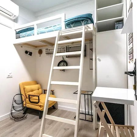 Old Town & Ela Place