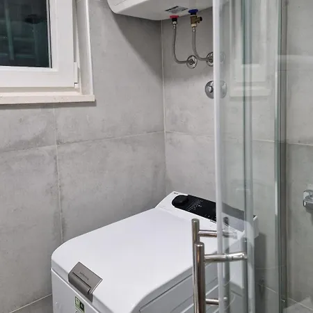 Old Town & Ela Place سبليت